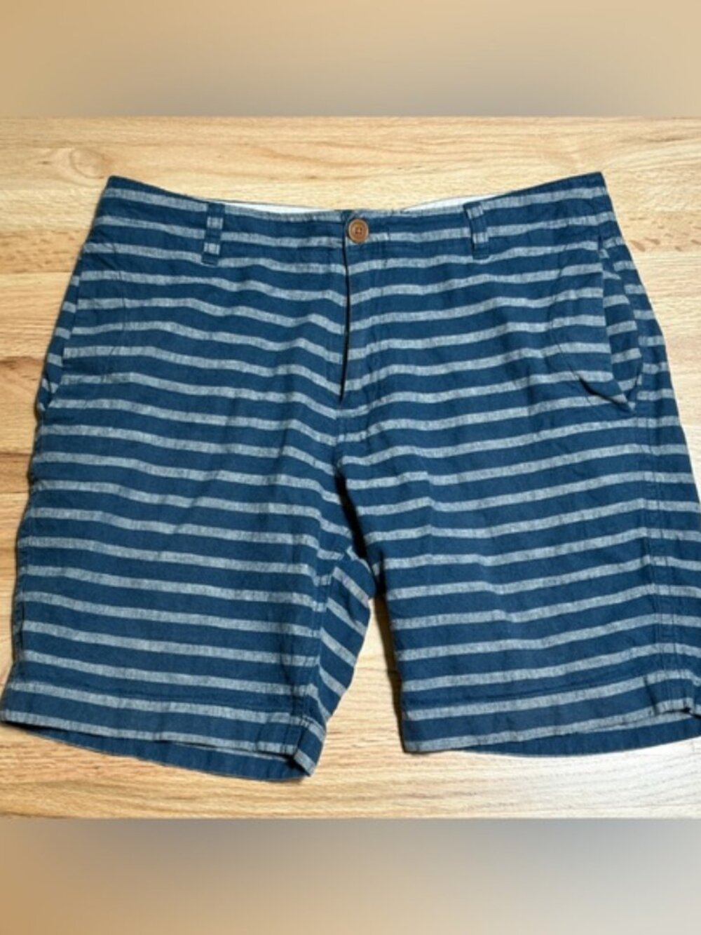J. Crew cotton/linen striped casual shorts size 33 waist.